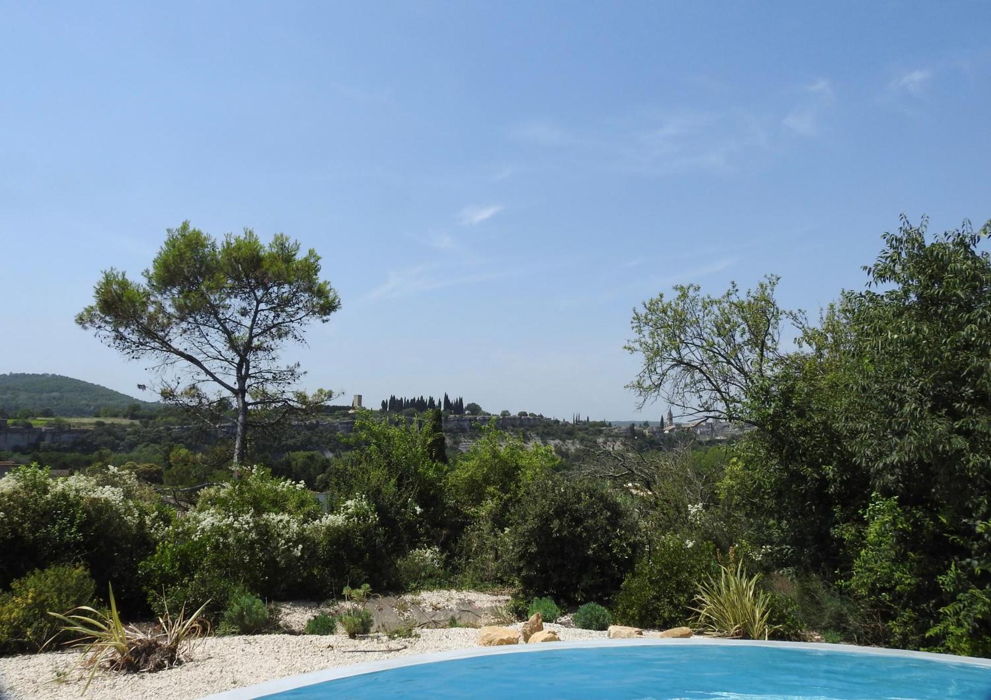 Superbe Appartement Dans Residence Avec Piscine แซ็ง-มาร์แต็ง-ดิอาร์เดช ภายนอก รูปภาพ